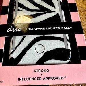 Lighted cell phone case